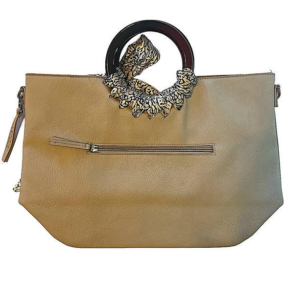 Max Studio Beige Handbag with Wooden Handles & Fabric Bow - Picture 2 of 6